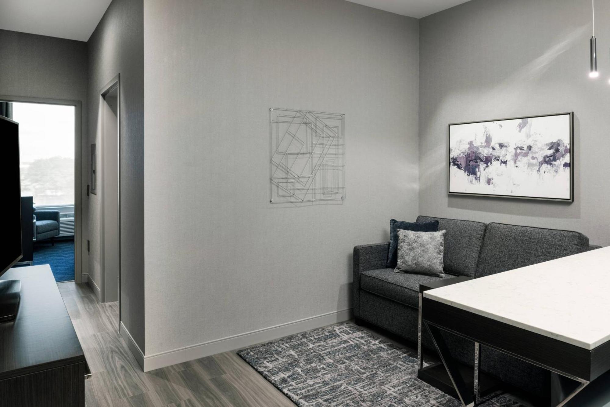 Residence Inn By Marriott Boston Нейтик Экстерьер фото